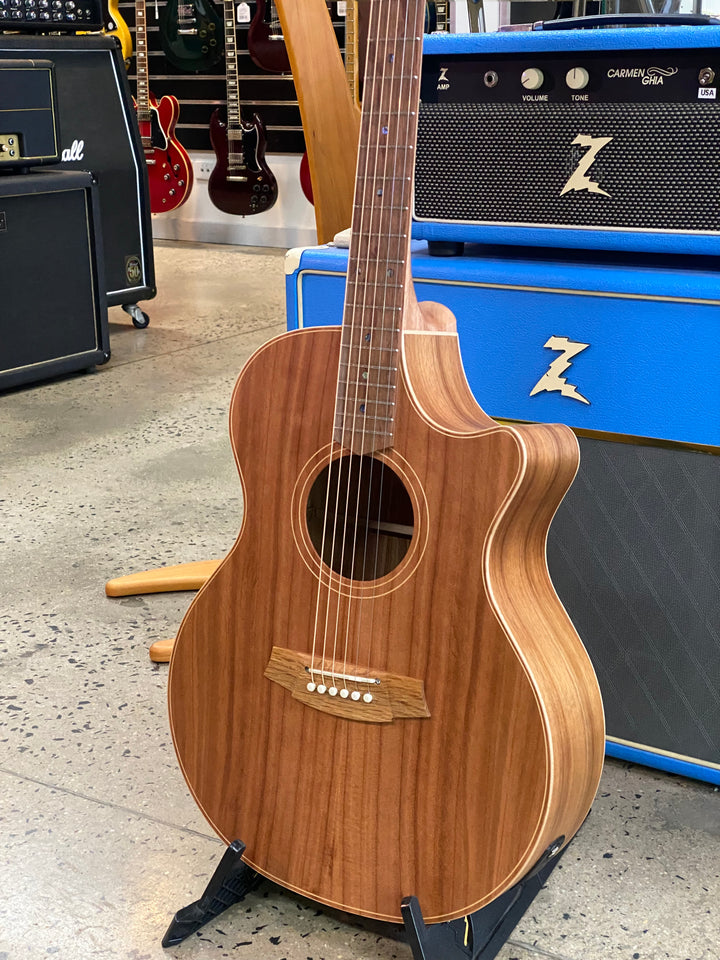 Cole Clark AN2EC Redwood top, Blackwood Back and Sides Acoustic Electric Guitar