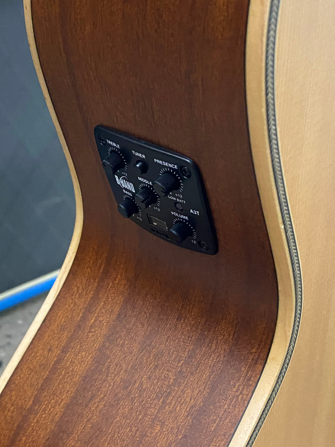 Tanglewood Acoustic Bass TW155A w/case ***Pre loved***