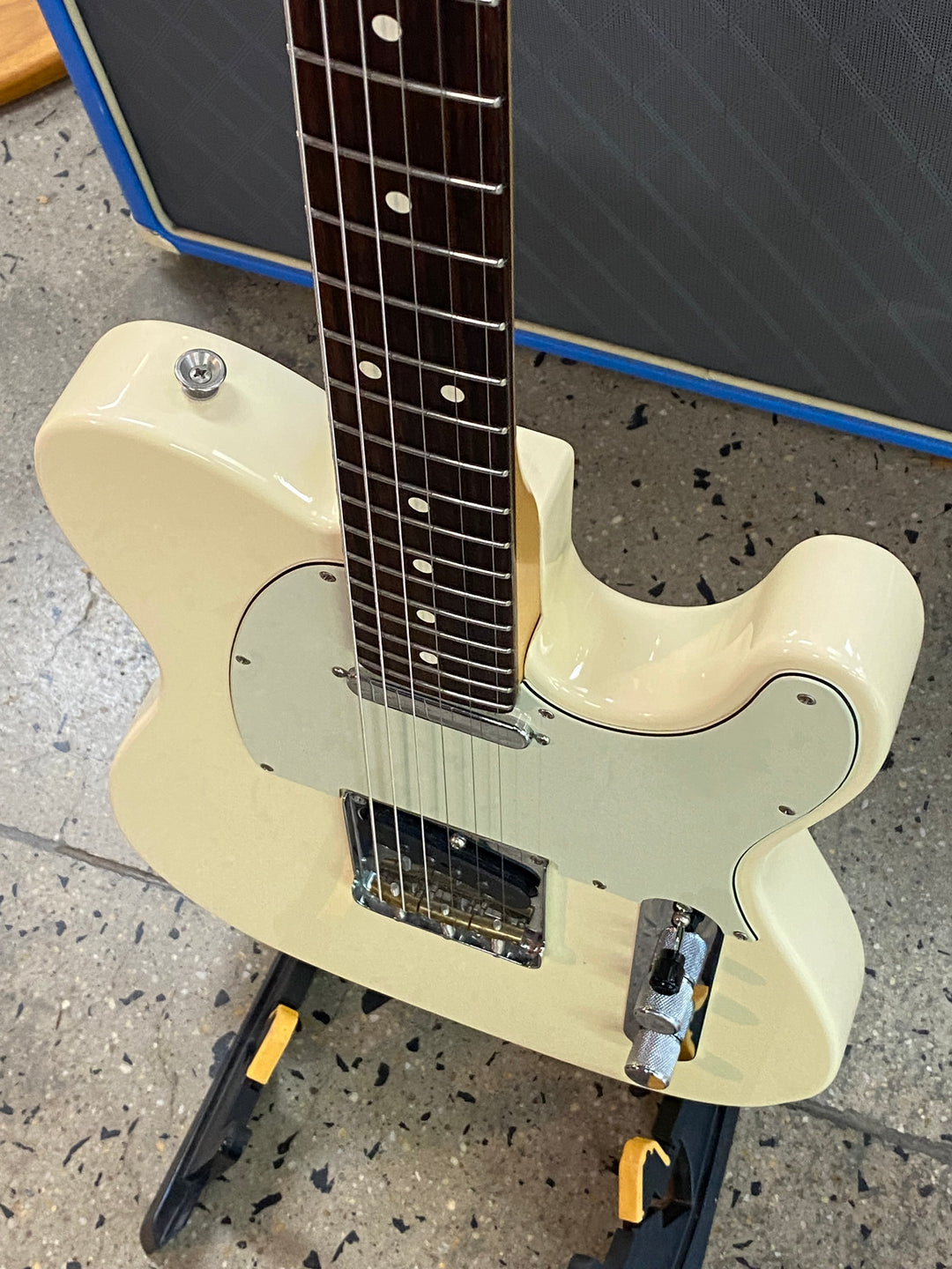 Fender 2016 American Pro Telecaster w/case | Olympic White ***pre loved***