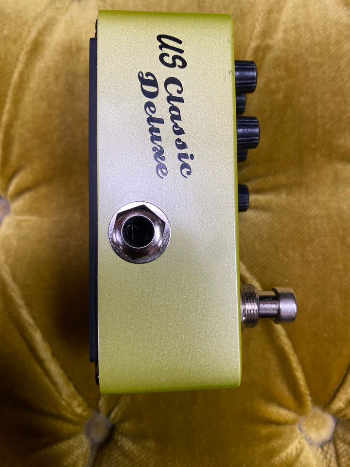Mooer US Classic Deluxe 006 Digital Preamp Guitar Effect Pedal ***Pre Loved***