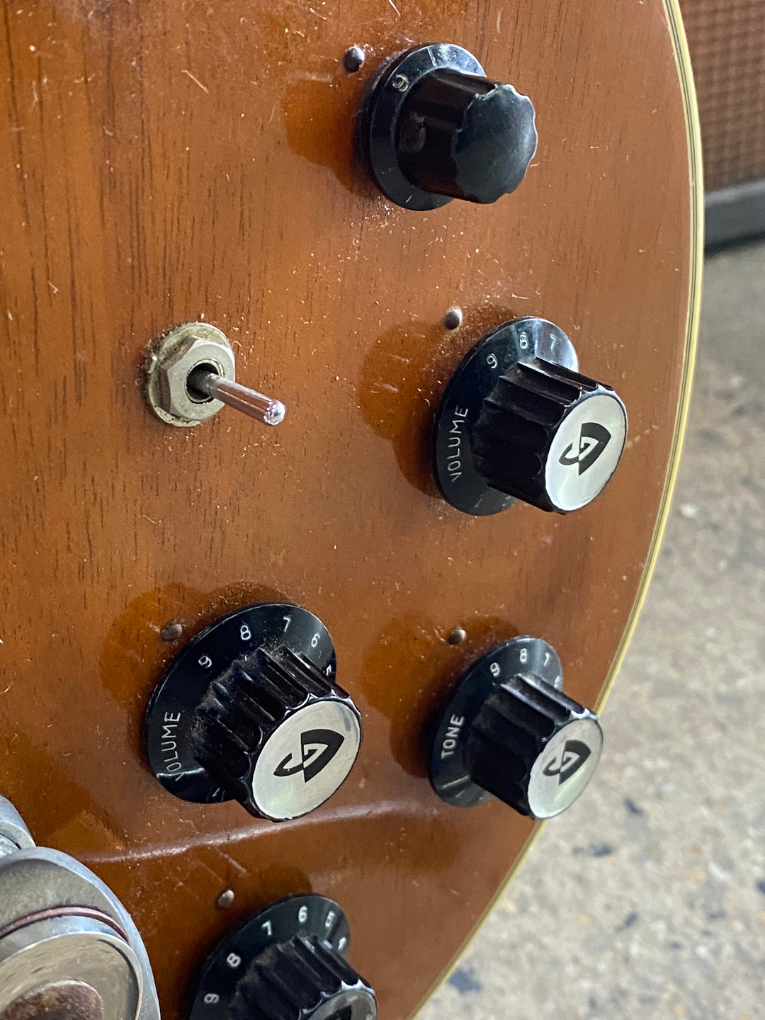 Guild USA 1974 M-75 Bluesbird Electric W/Bigsby W/case ***Pre Loved***