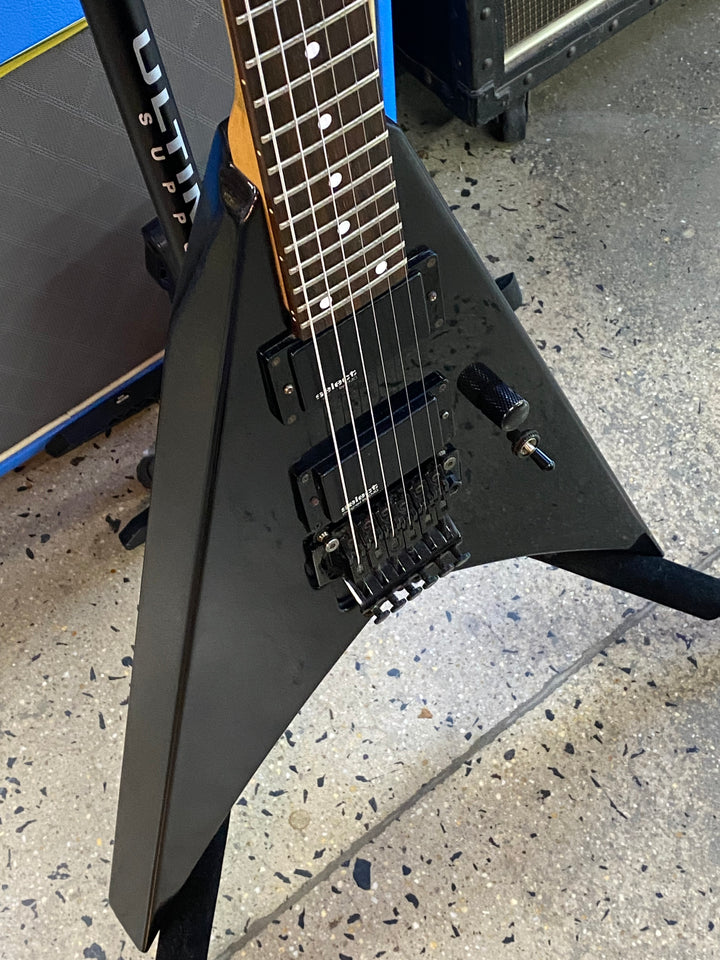 Charvel CKV-068 Exclaim Series KING V w/bag | Black ***Pre Loved***