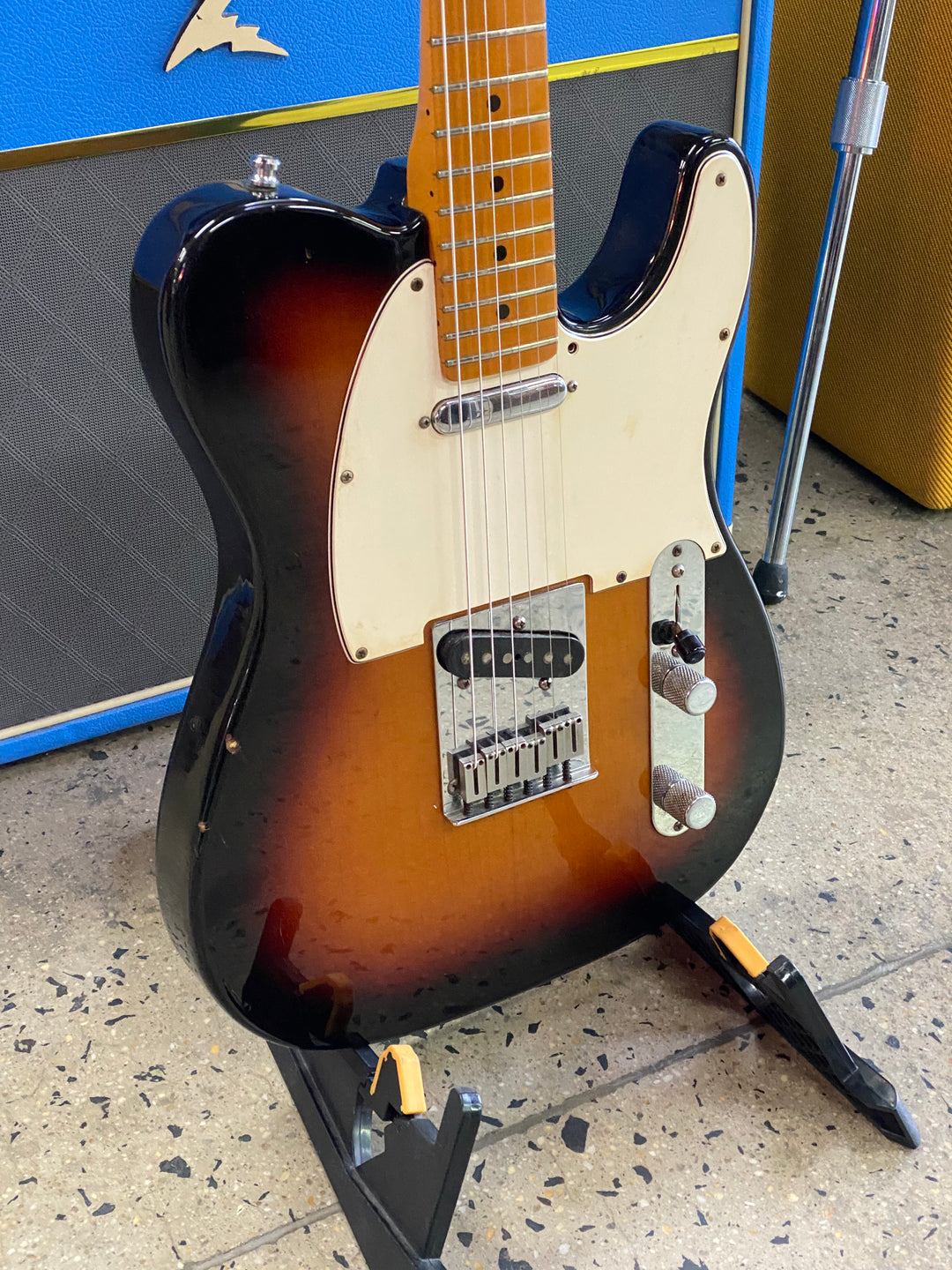 Fender 1988 American Standard Telecaster 3TS W/case ***pre loved***
