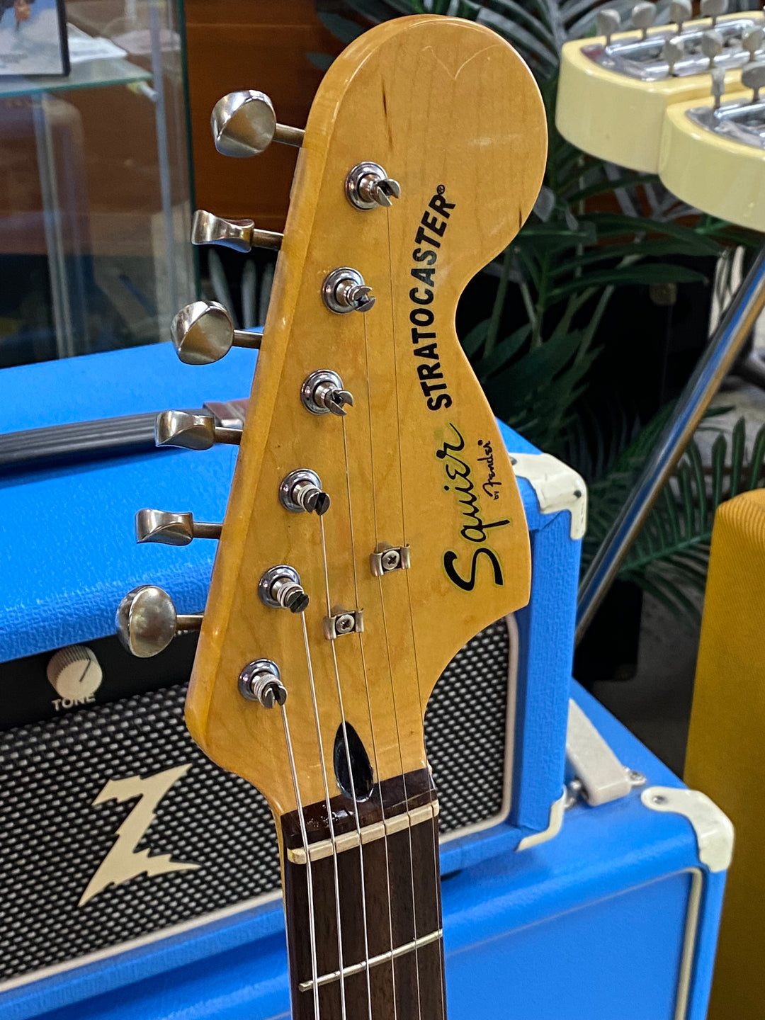 Squier 2018 Vintage Modified 70s Stratocaster RW | Vintage White ***pre loved***