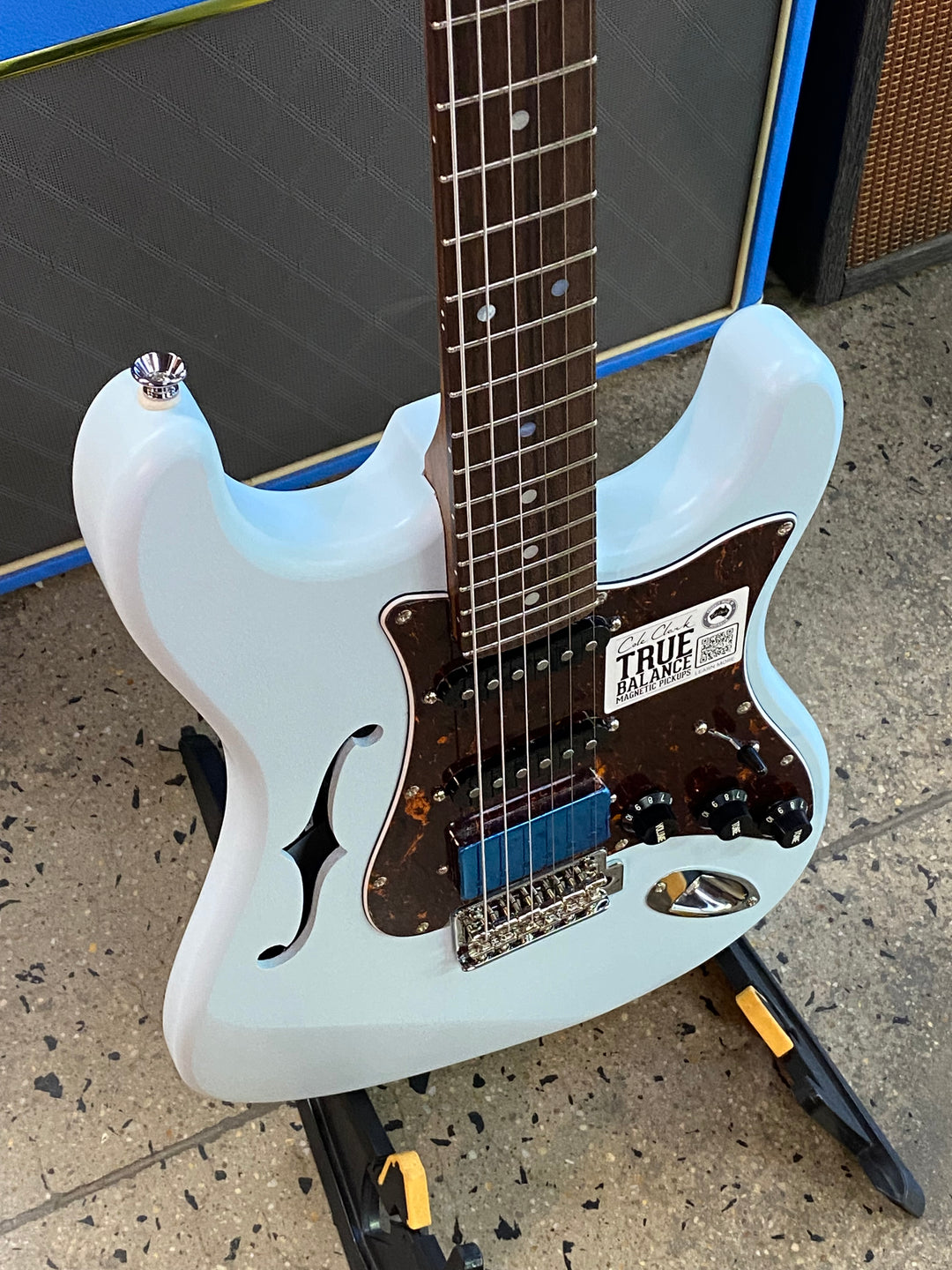 Cole Clark Electric Hollow Baby HSS w/case | Sonic Blue