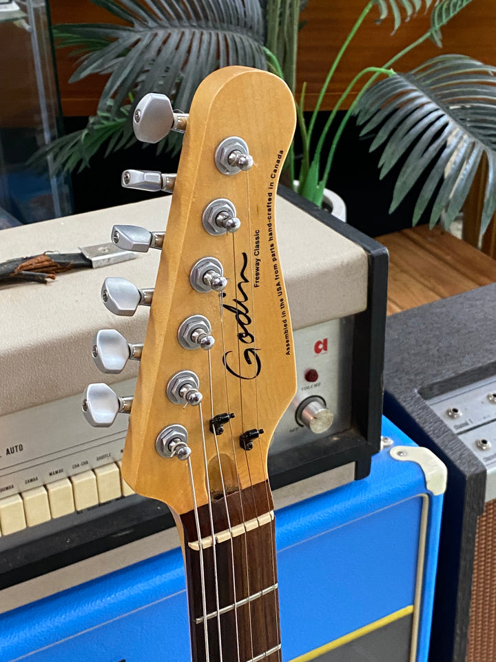 Godin Freeway Classic w/bag | Blue ***pre loved***