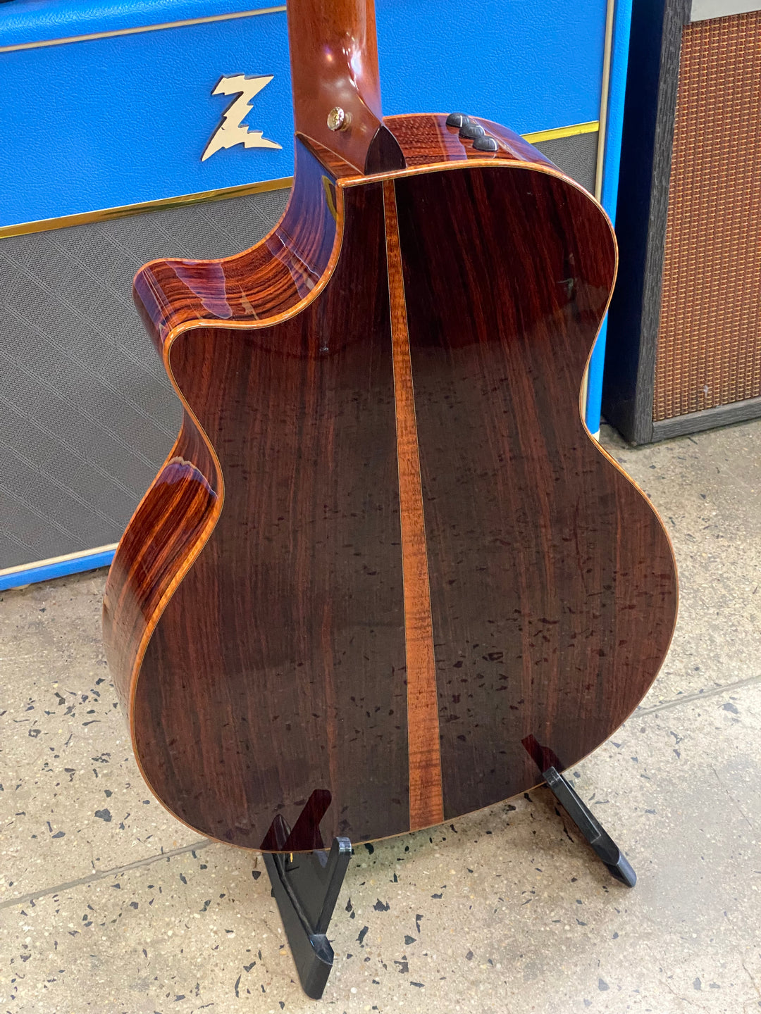 Taylor 2008 Cocobolo GA Limited Edition wcase ***pre loved***