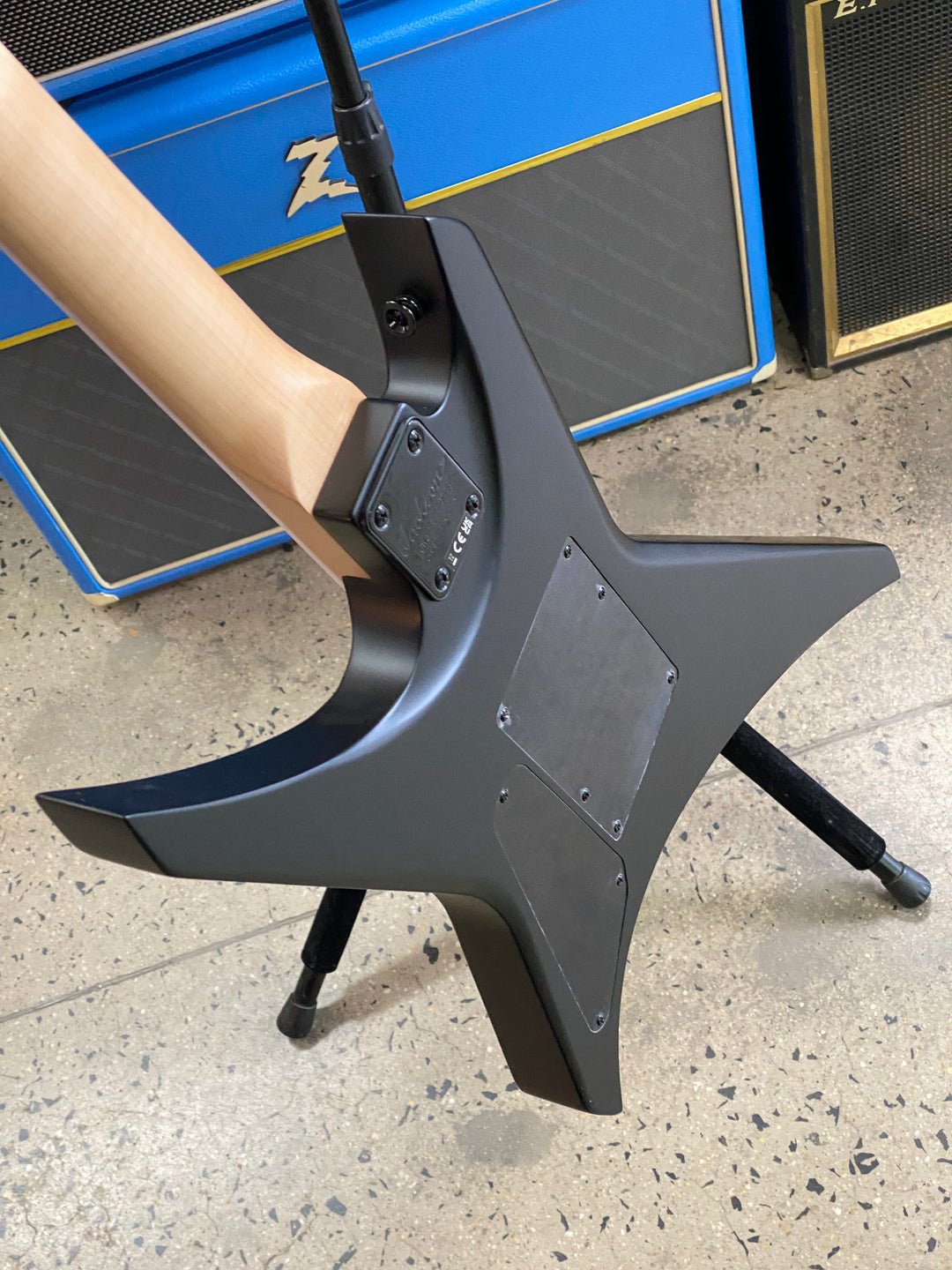 Jackson JS Series Warrior JS32 | Satin Black