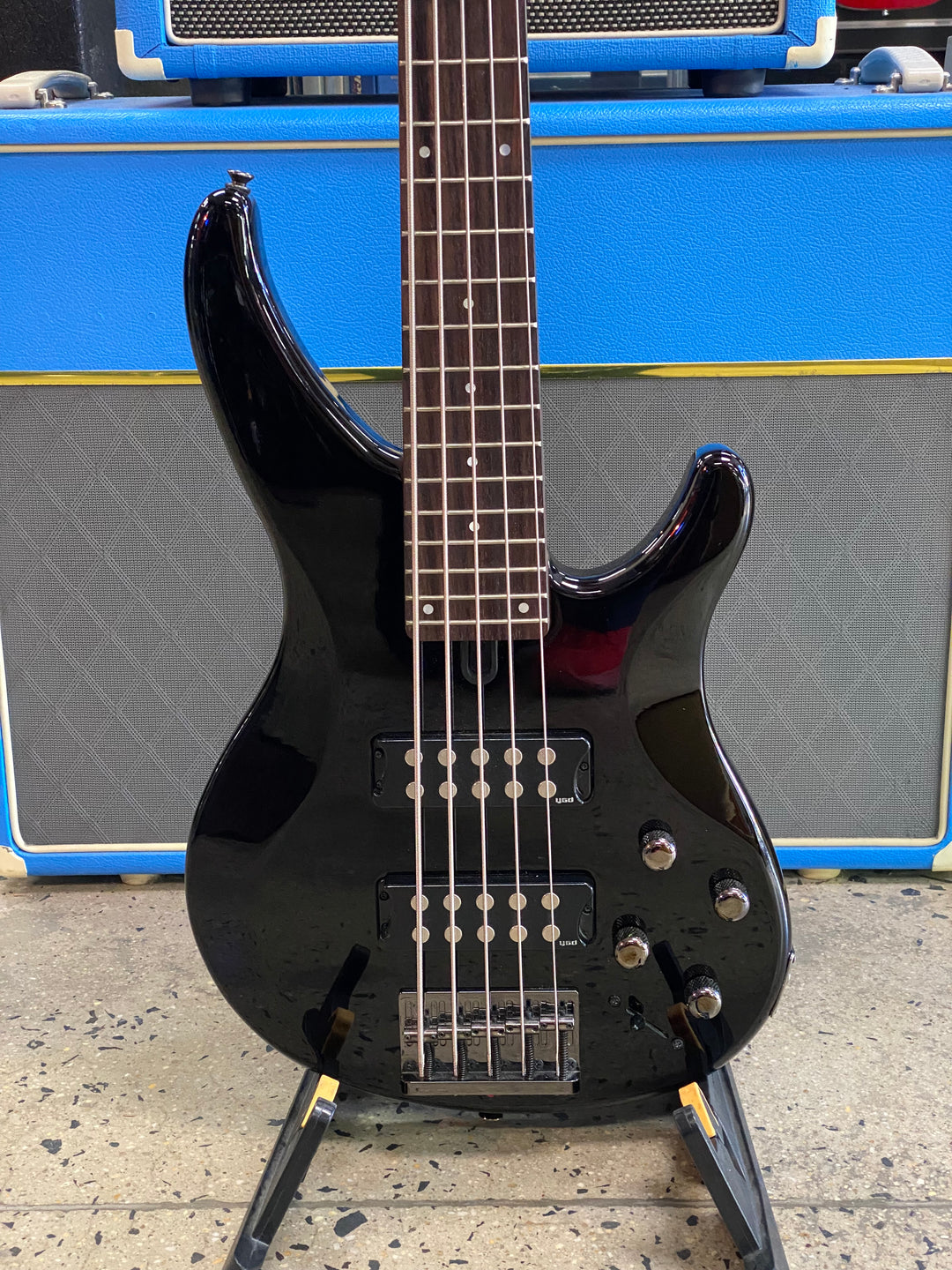 Yamaha TRBX305 5-String Bass Guitar Black ***Pre Loved***