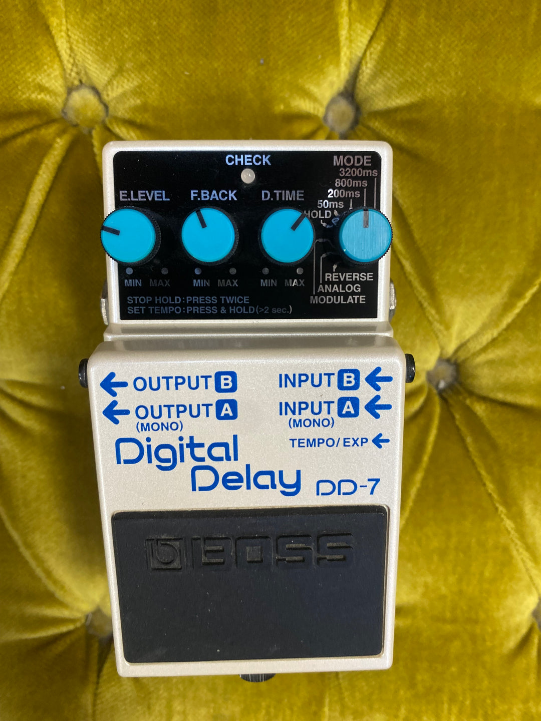 Boss DD-7 Digital Delay Pedal Wbox ***Pre Loved****