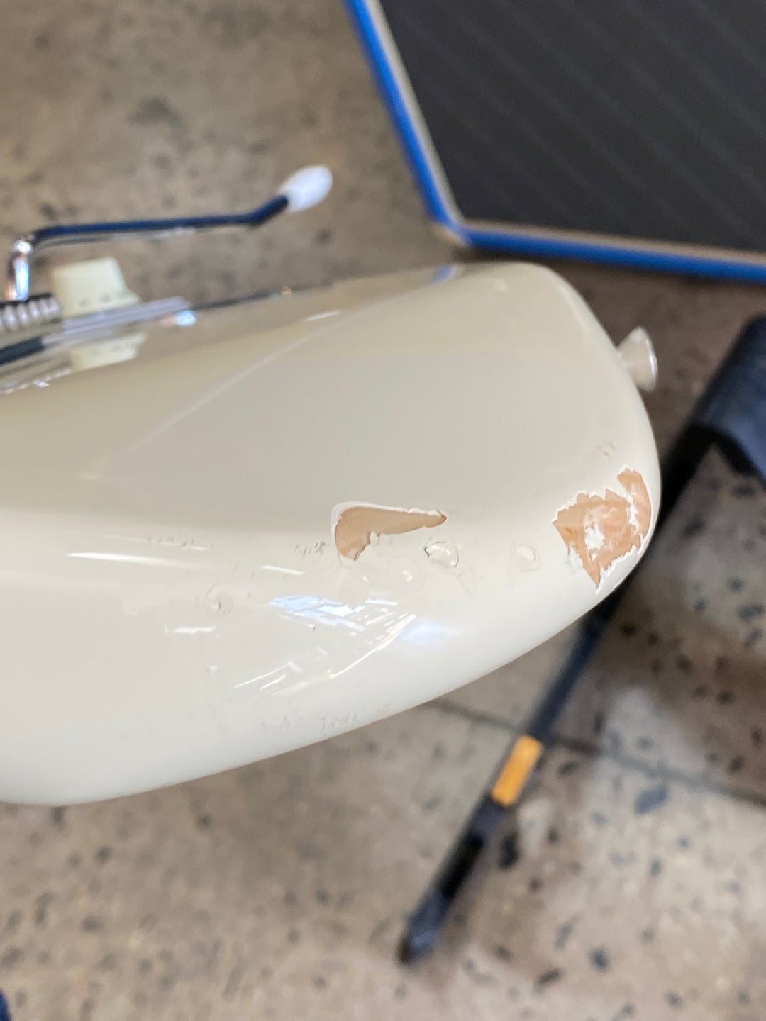 Fender 2013 HSS MIJ Stratocaster w/bag | White ***pre loved***