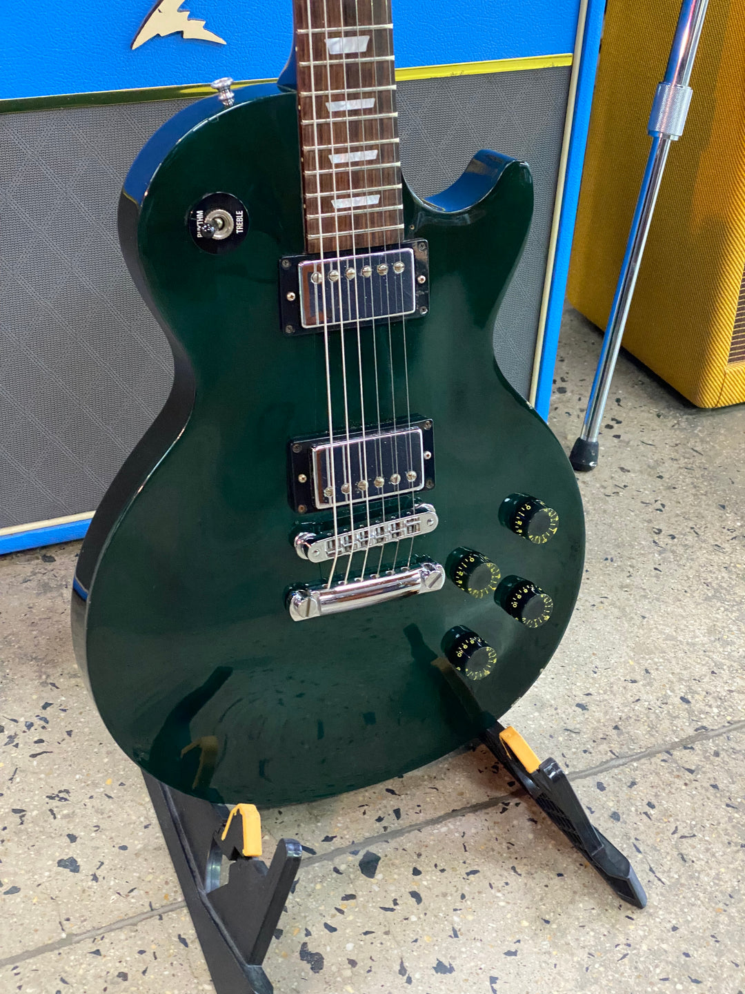 Gibson USA 2001 Les Paul Studio w/case | Emerald Green ***pre loved***