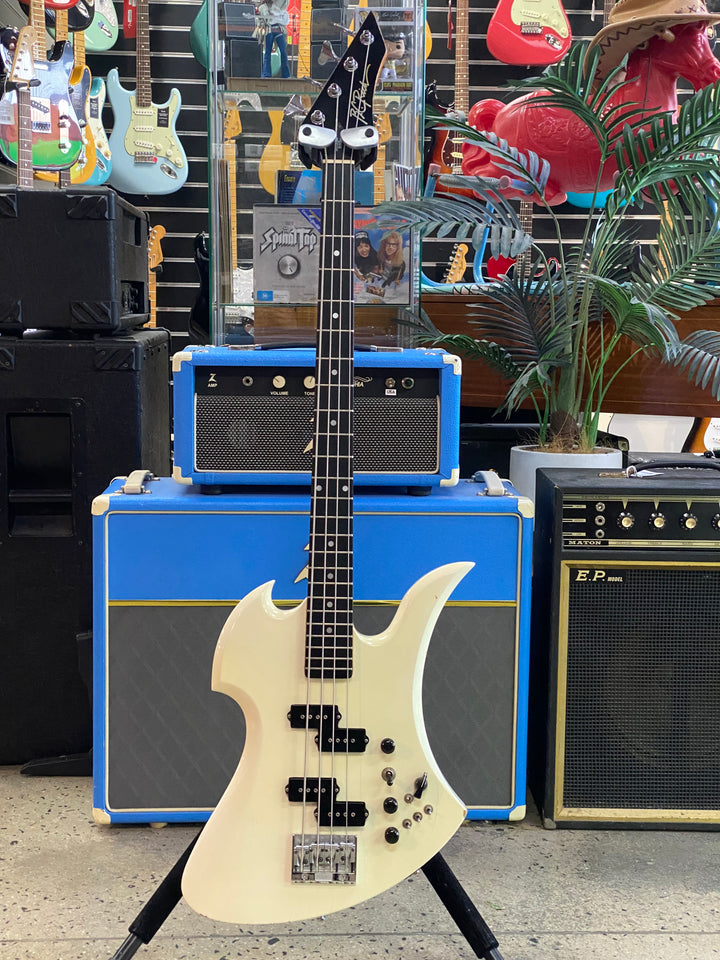 BC Rich Mockingbird Bass 'Class Axe Build' w/bag | White **pre loved**