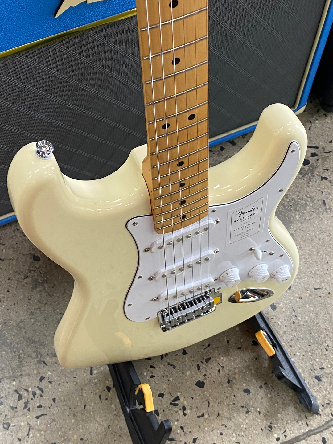 Fender Standard Stratocaster | Olympic White