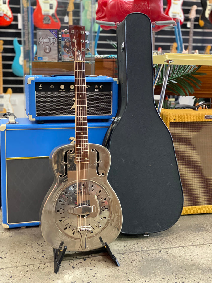 Amistar "Don" Resonator Guitar W/case ***pre loved***