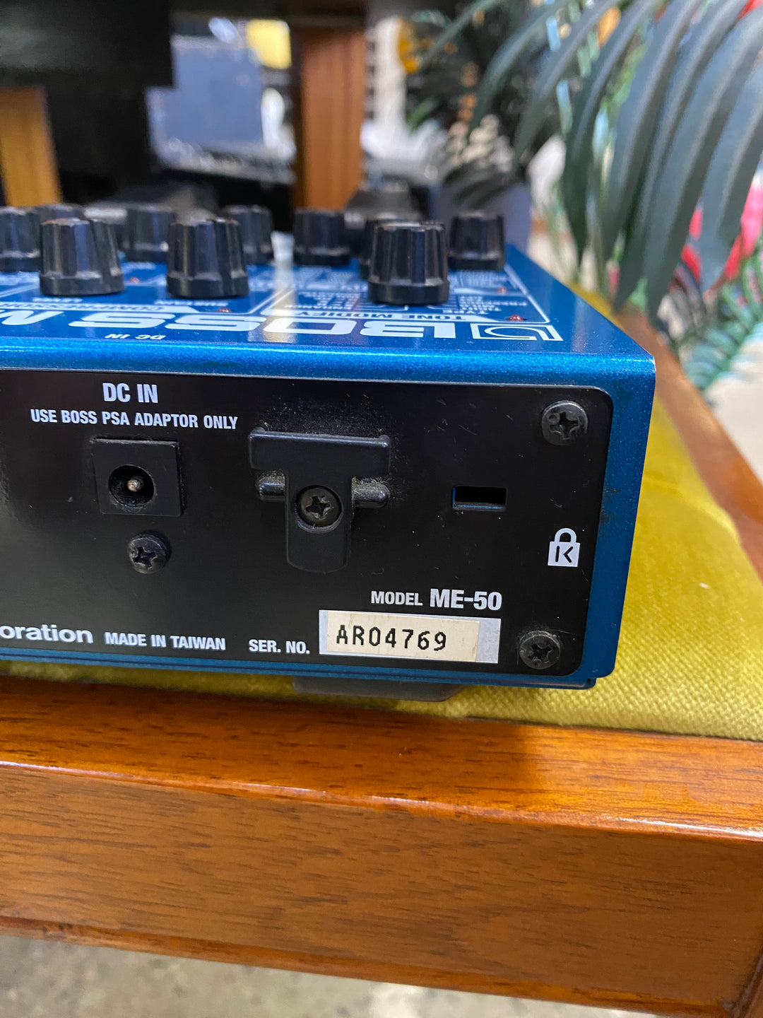 Boss ME-50 2003 Guitar Multiple Effects W/power supply ***Pre Loved***