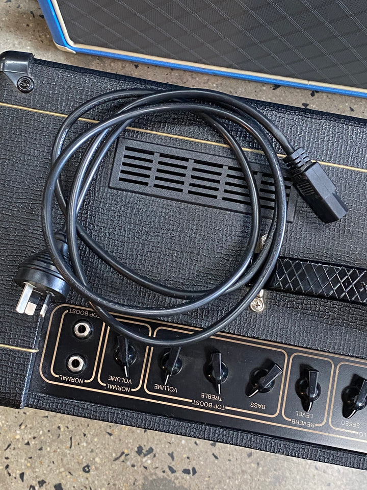 Vox AC15C1 1x12 15W Valve Amp w/ switch ***pre loved***