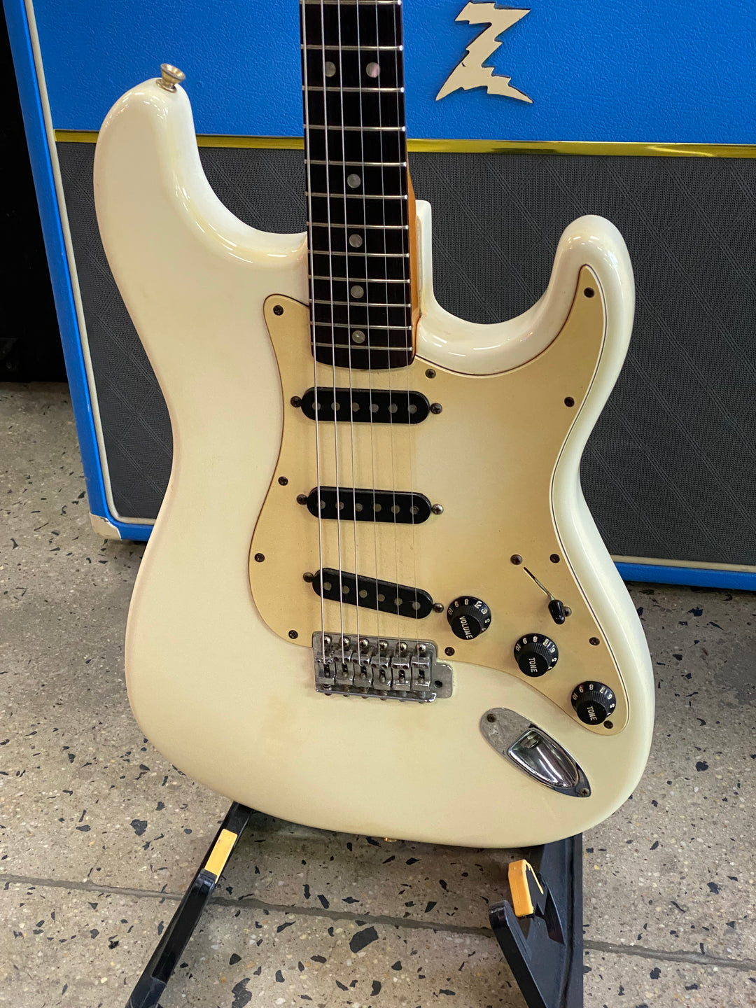 Fender USA 1979 Stratocaster w/case | White ***pre loved***