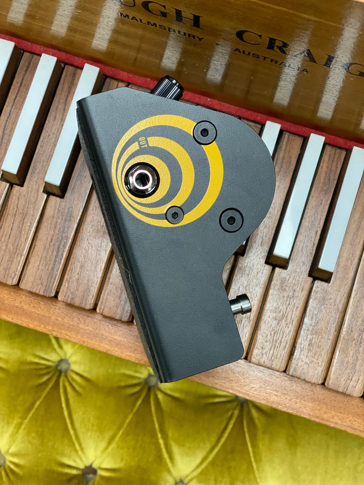 Black Mountain + Third Man Roto Echo Pedal w/box ***pre loved***