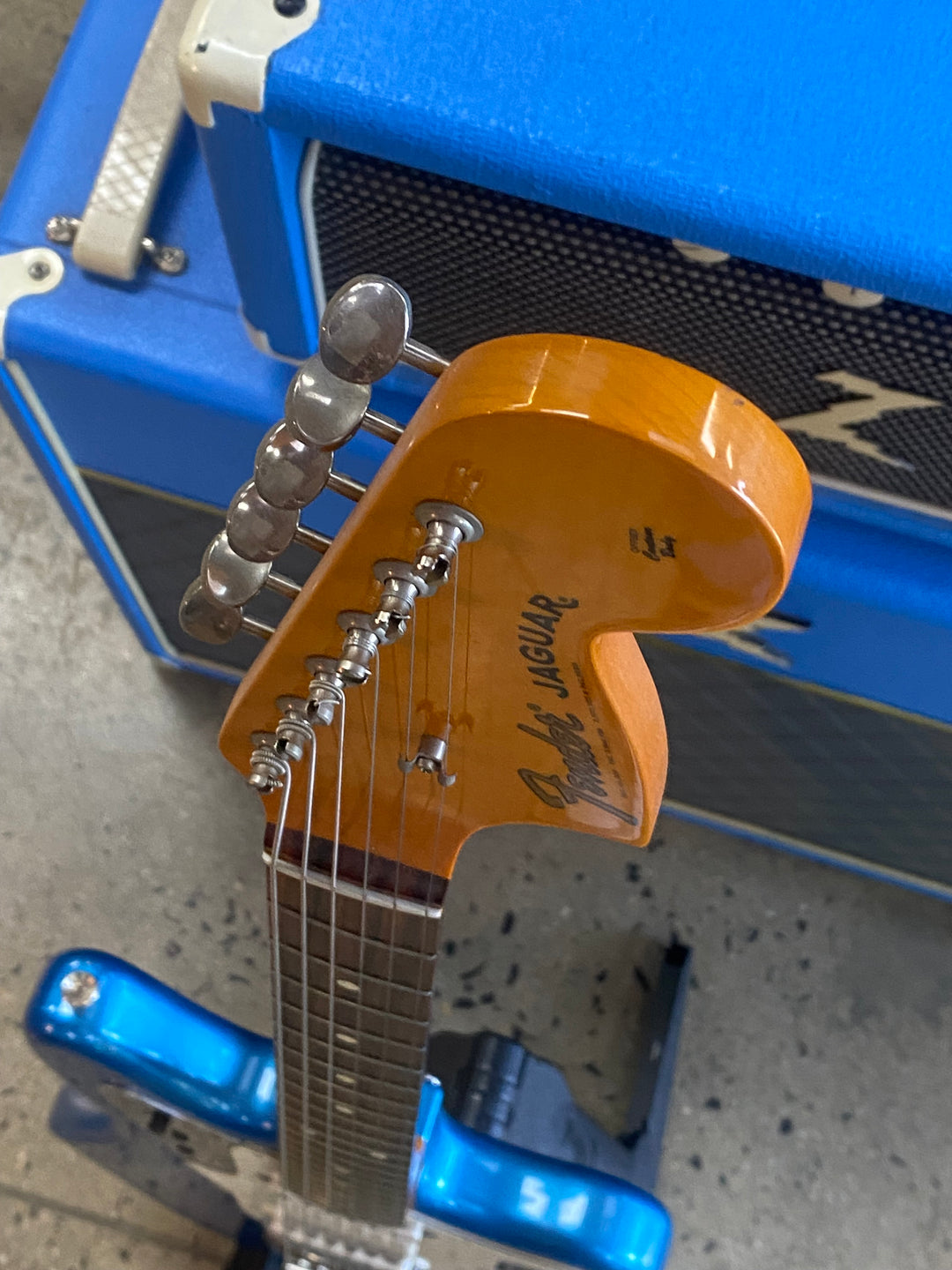 Fender 2018 Classic 60s Lacquer wcase | Lake Placid Blue ***pre loved***
