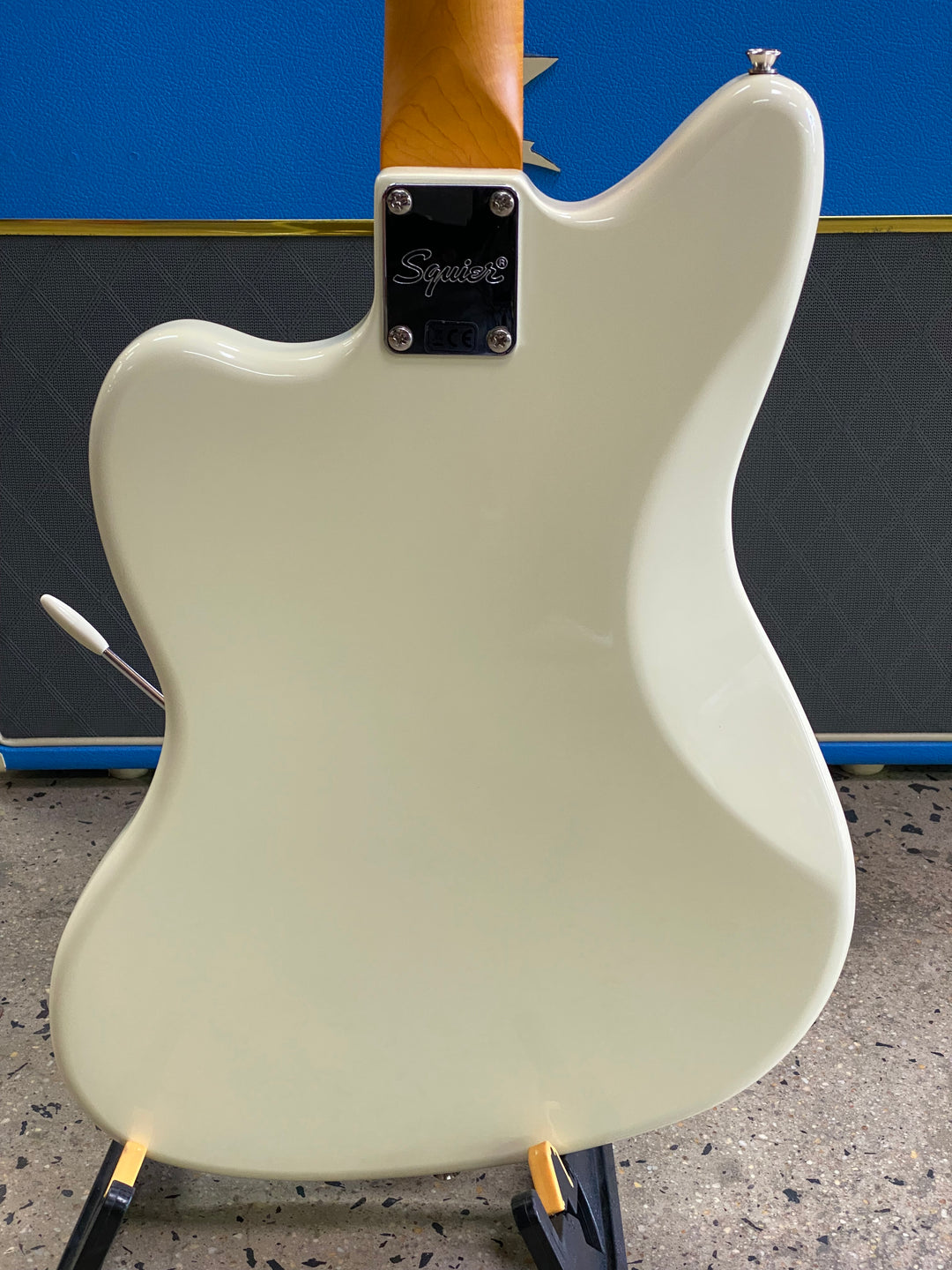 Fender J Mascis Jazzmaster Gold Anodized Pickguard Vintage White