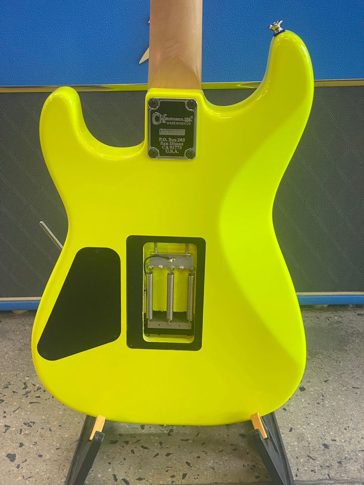 Charvel 2016 Pro Mod San Dimas Style 1 2H FR Neon Yellow W/bag ***Pre Loved***