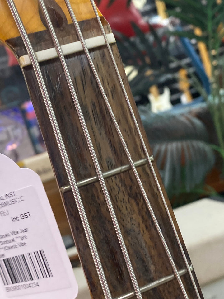Squier Classic Vibe Jazz Bass | Sunburst ***pre loved***