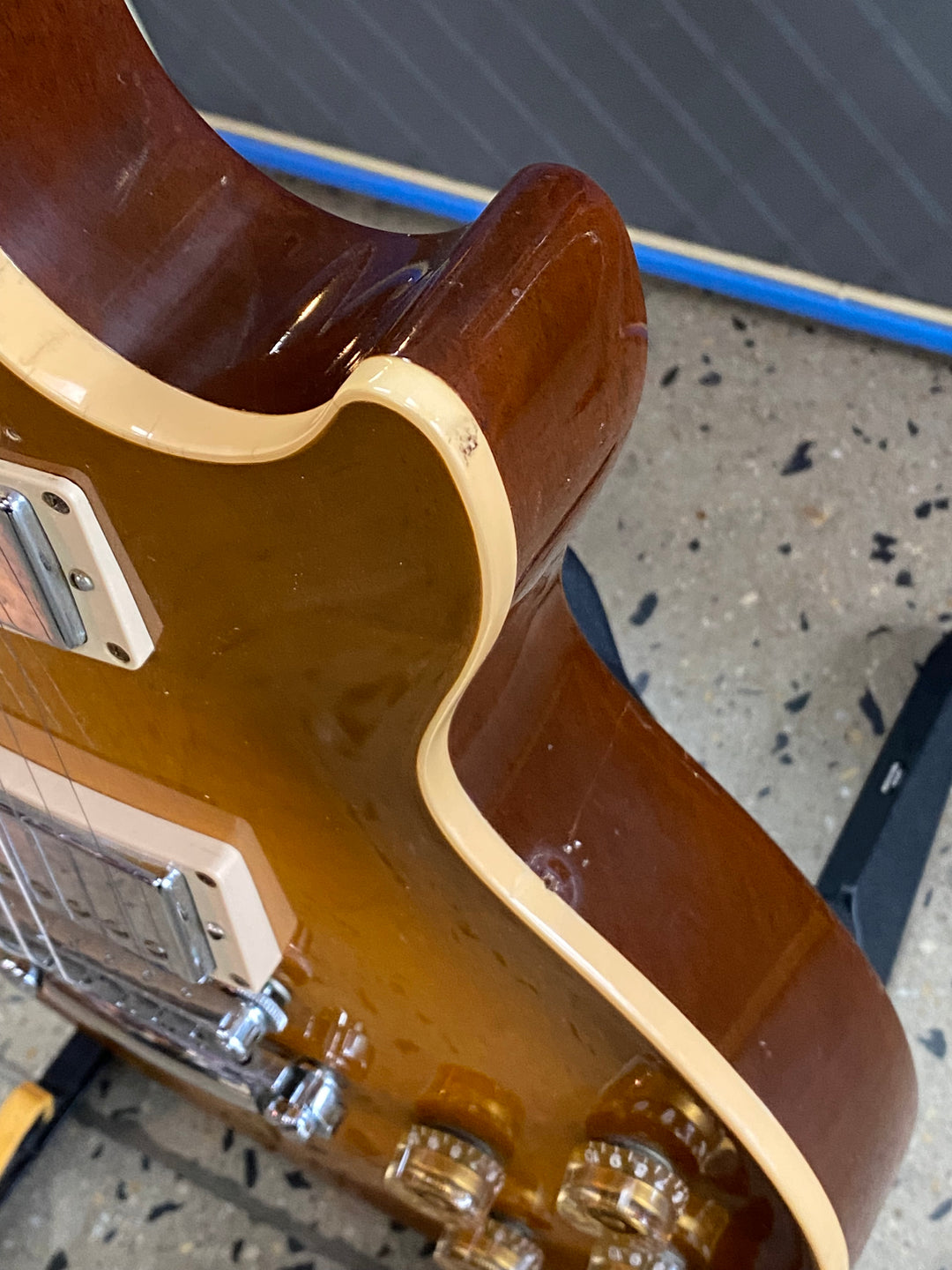 Gibson USA 1999 Les Paul Standard w/case | Honey Burst ***Pre Loved***