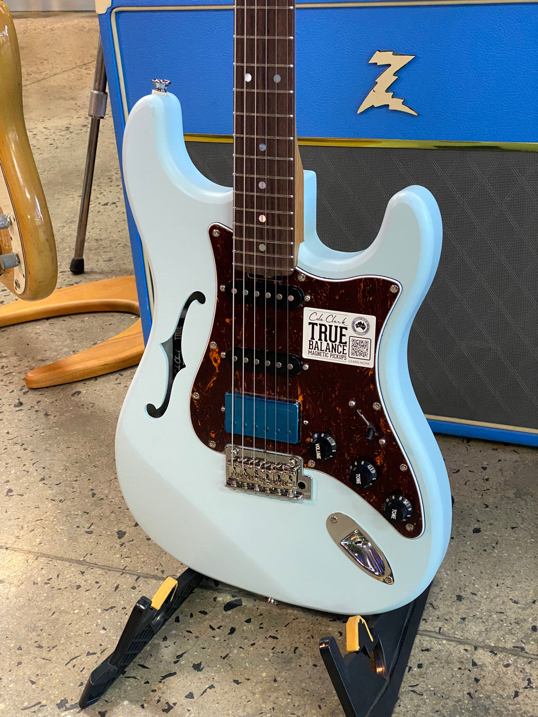 Cole Clark Electric Hollow Baby HSS w/case | Sonic Blue