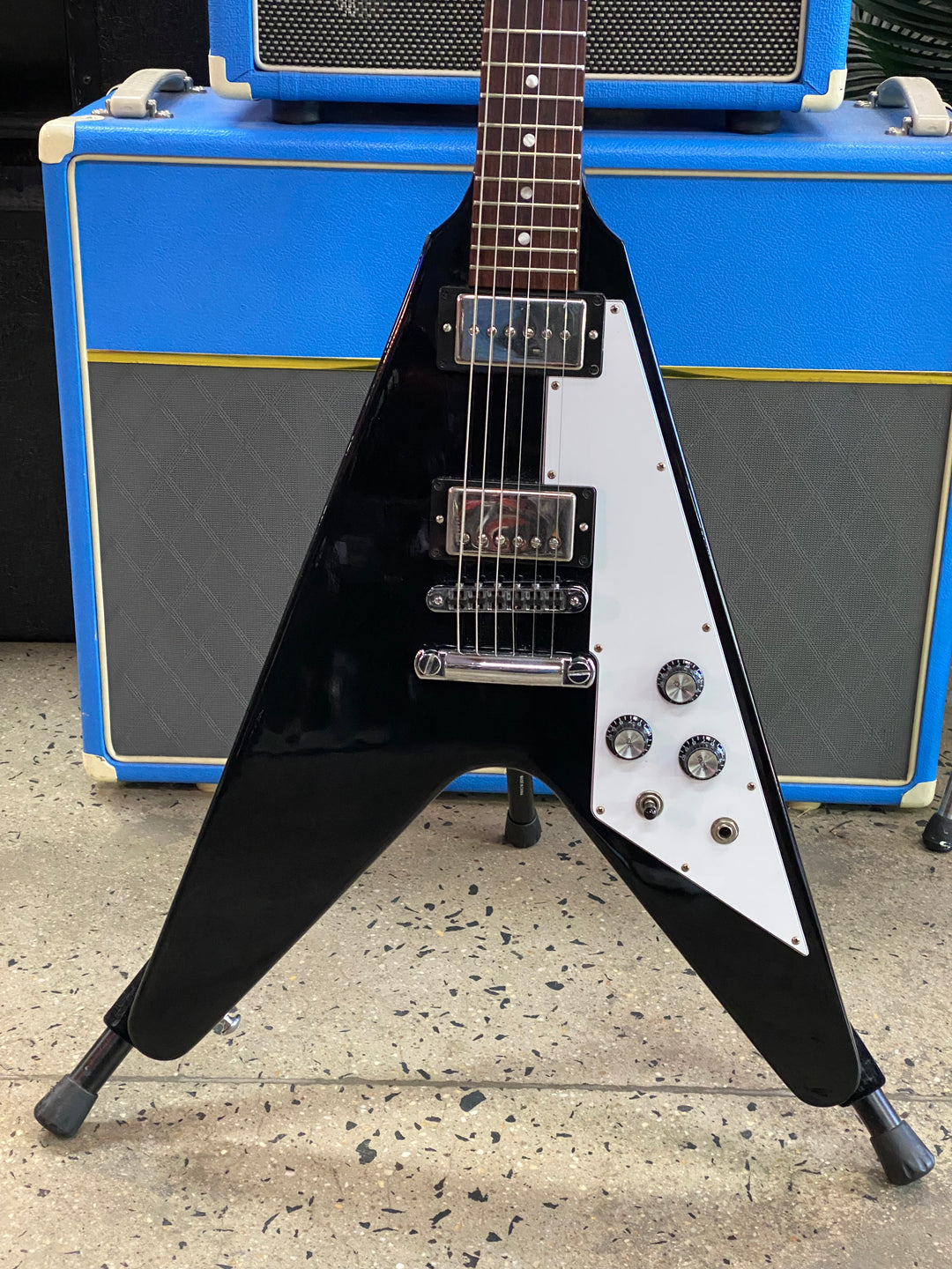 Gibson USA 2017 Flying V Ebony Pickup Mods W/case ***pre loved***