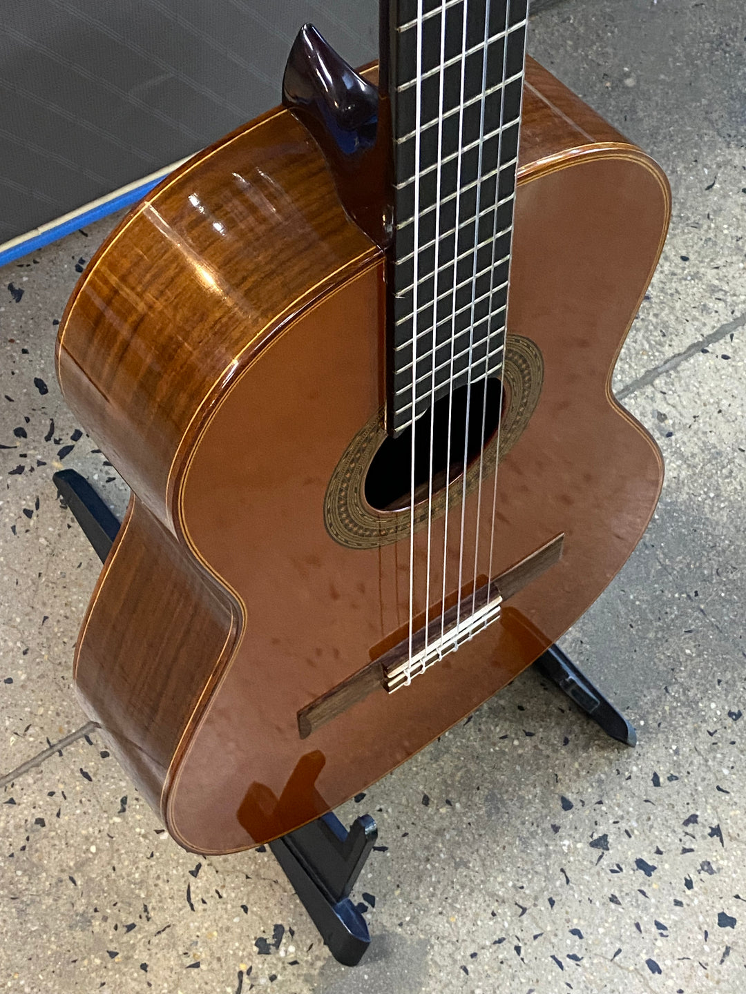 Guild 1976 MK V Classical Guitar wcase ***pre loved***