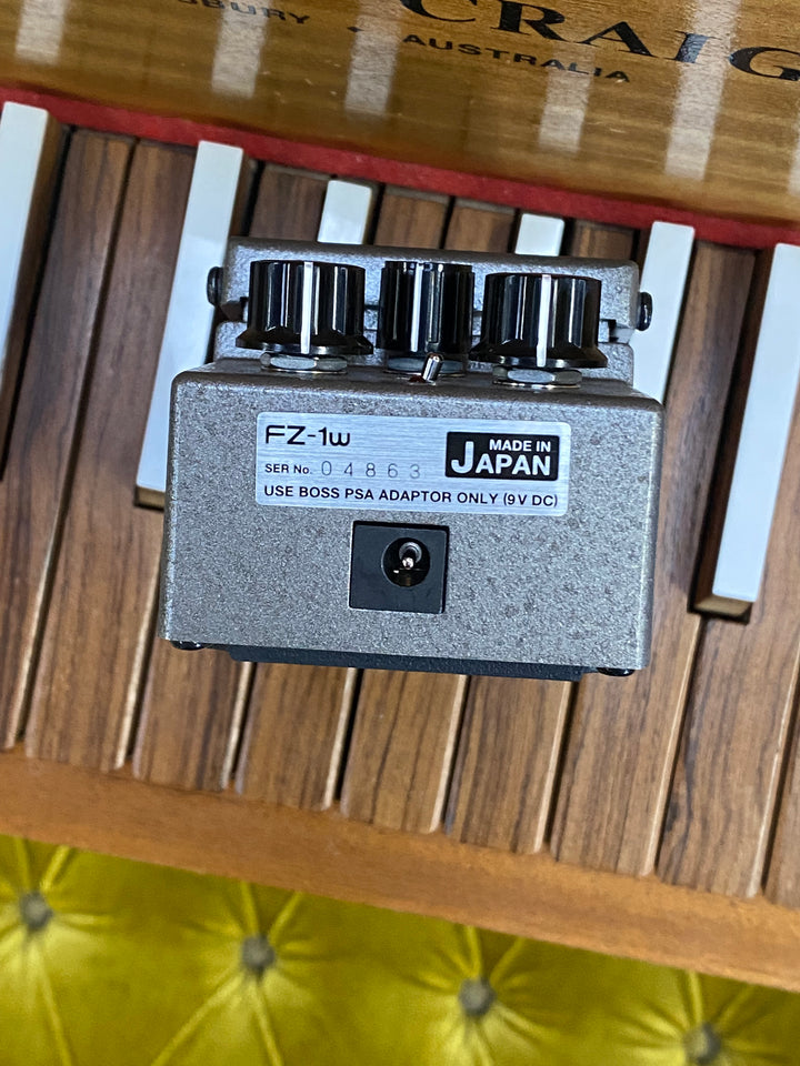 Boss FZ-1W Fuzz Waza Craft MIJ w/box ***pre loved***