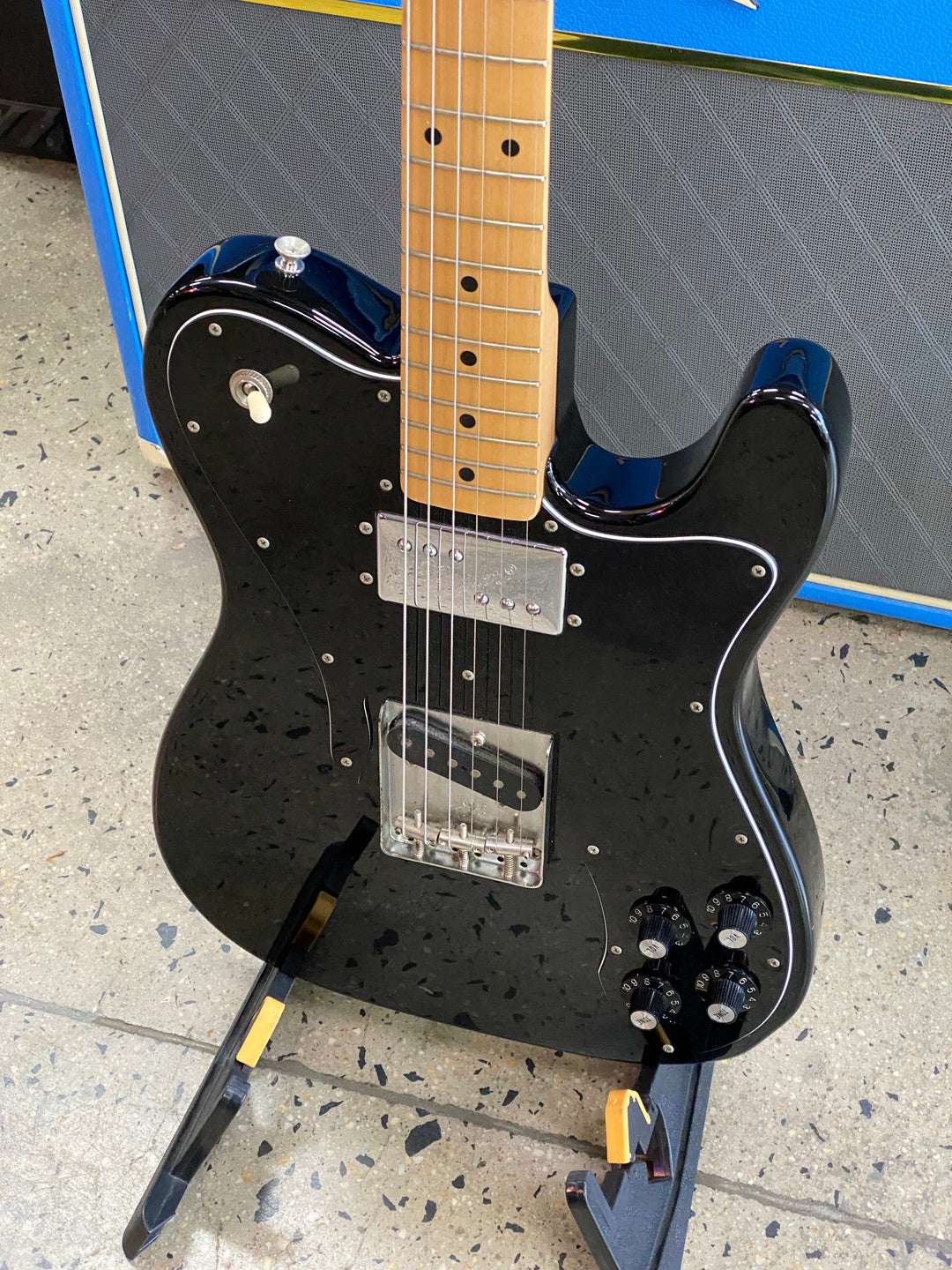 Fender MIJ 2015 Classic 70's Tele Custom w/bag | Black ***pre loved***