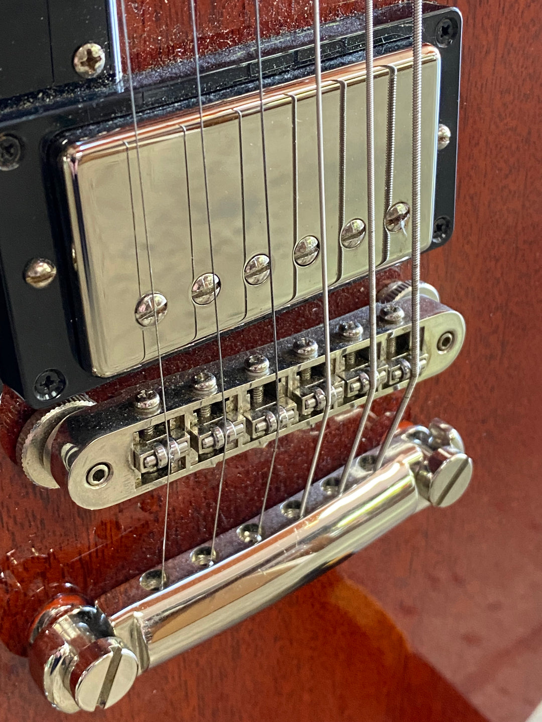 Gibson SG 2020 Standard '61 Left-Handed Vintage Cherry W/case ***Pre Loved***