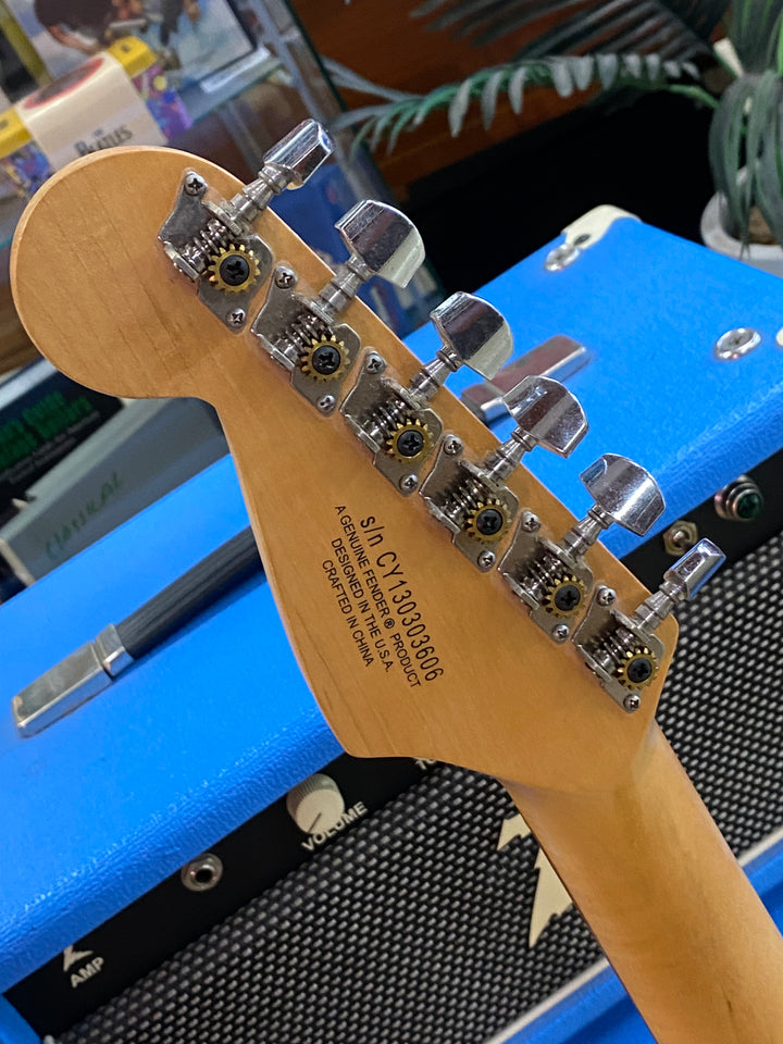 Fender Squier 2013 Bullet Stratocaster white ***Pre Loved***