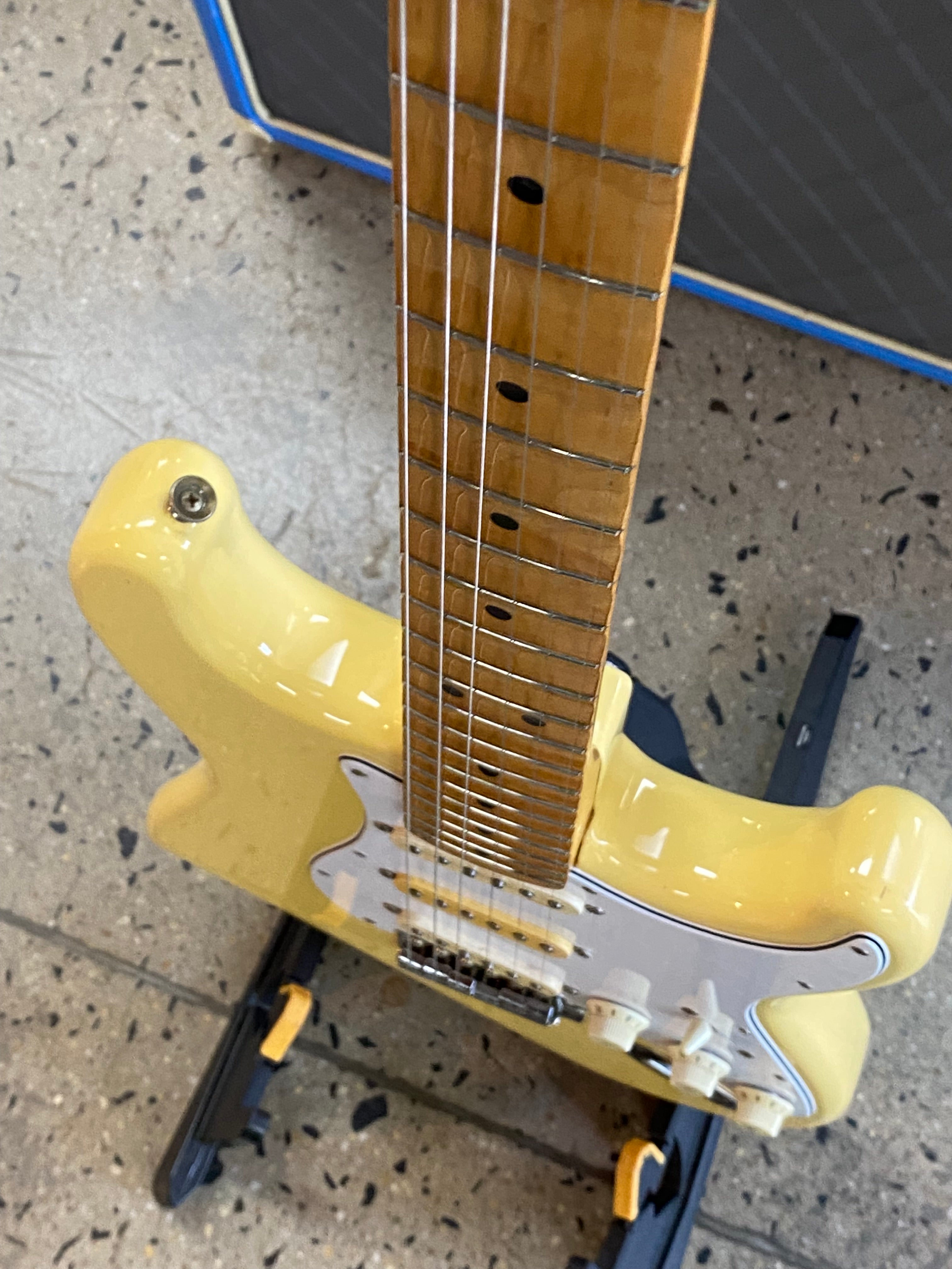 Fender MIJ ST72-86DSC '93-94 Malmsteen Strat w/bag | Vintage White