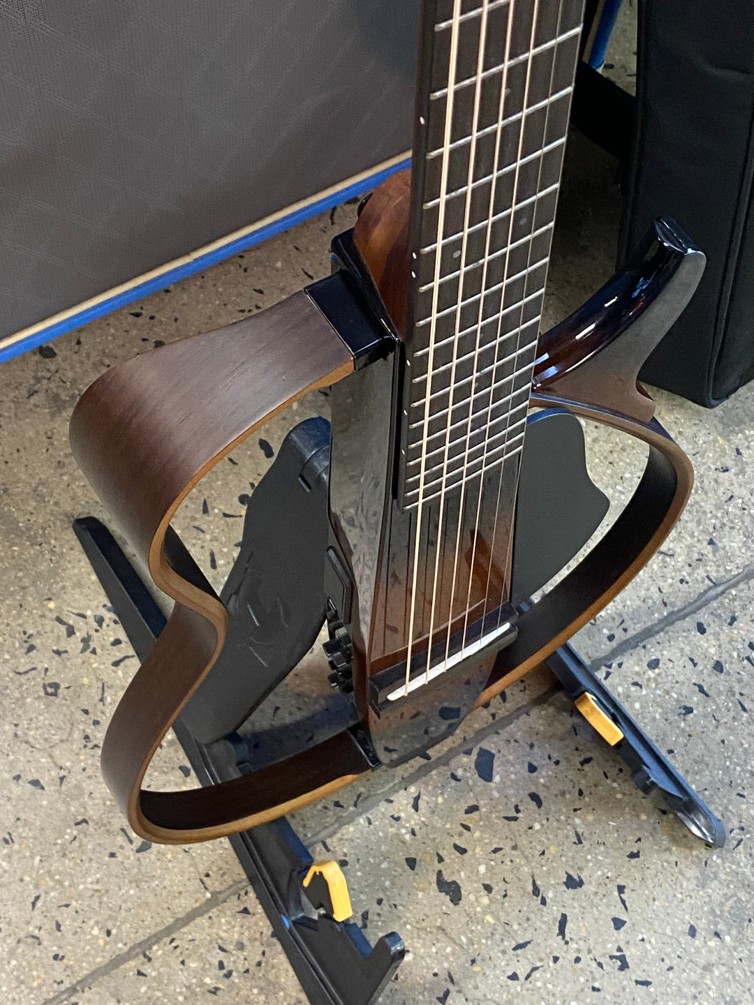 Yamaha Silent Guitar SLG200S Steel String w/bag ***pre loved***