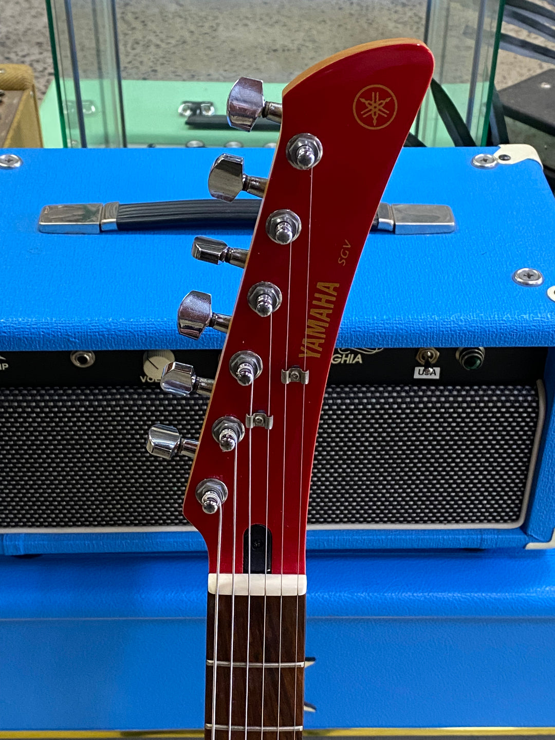 Yamaha SGV-300 Red w/bag ***Pre Loved***