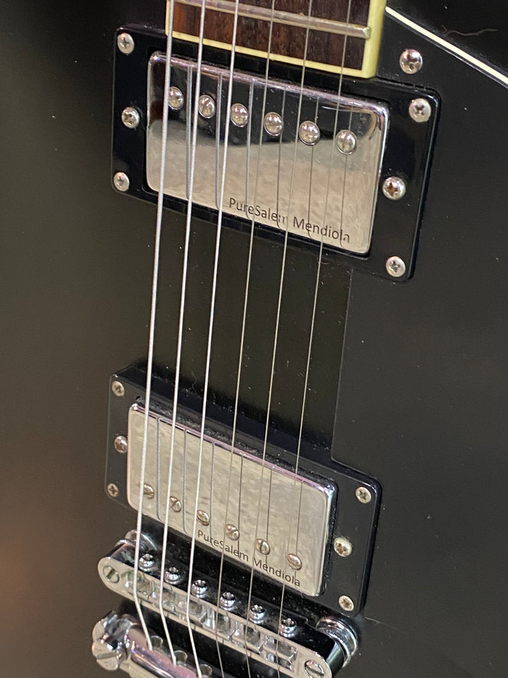 Pure Salem Elevation w/case | Black ***pre loved***