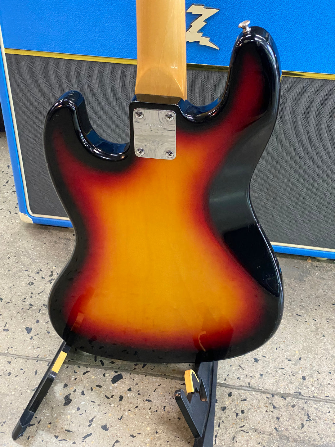 Suzuki 70s Jazz Bass w/bag | Sunburst ***pre loved***