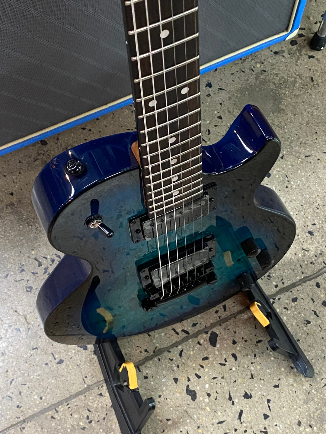 Schecter Solo-II Standard | Ocean Blue Burst