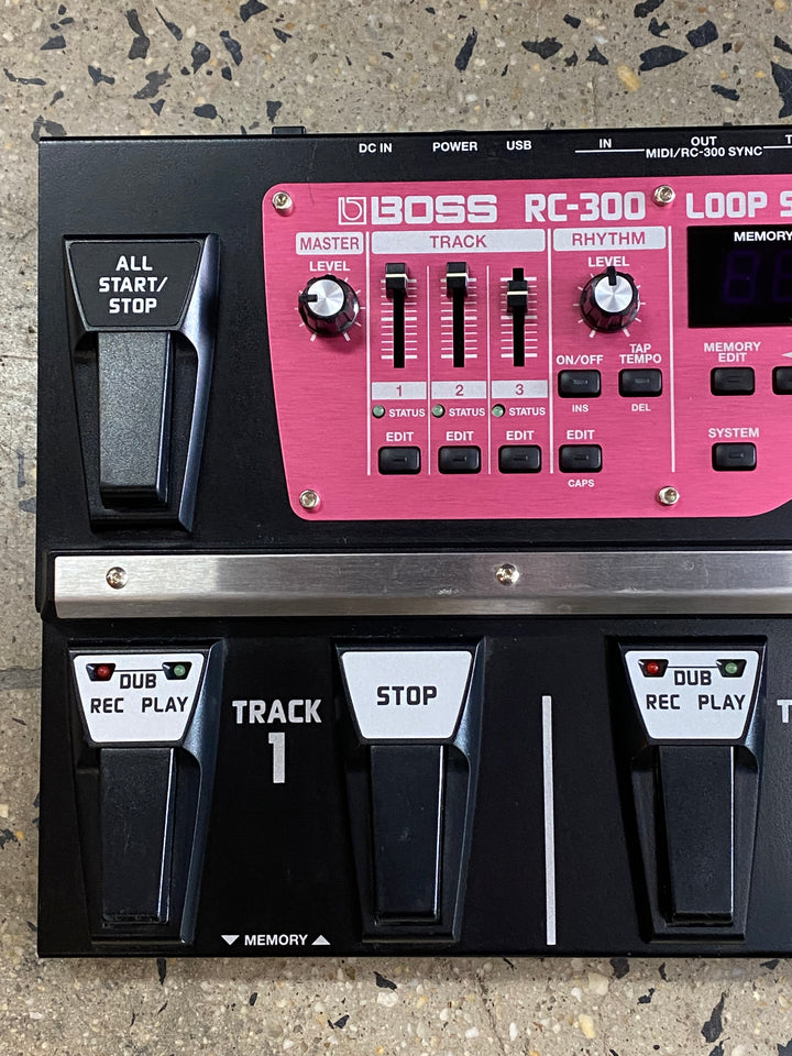 Boss RC-300 Loop Station W/power Supply ***Pre Loved***