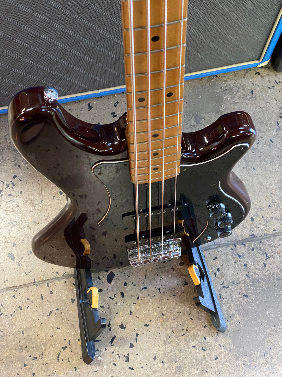 Yamaha Late 70's Super Bass 500 | Natural ***pre loved***