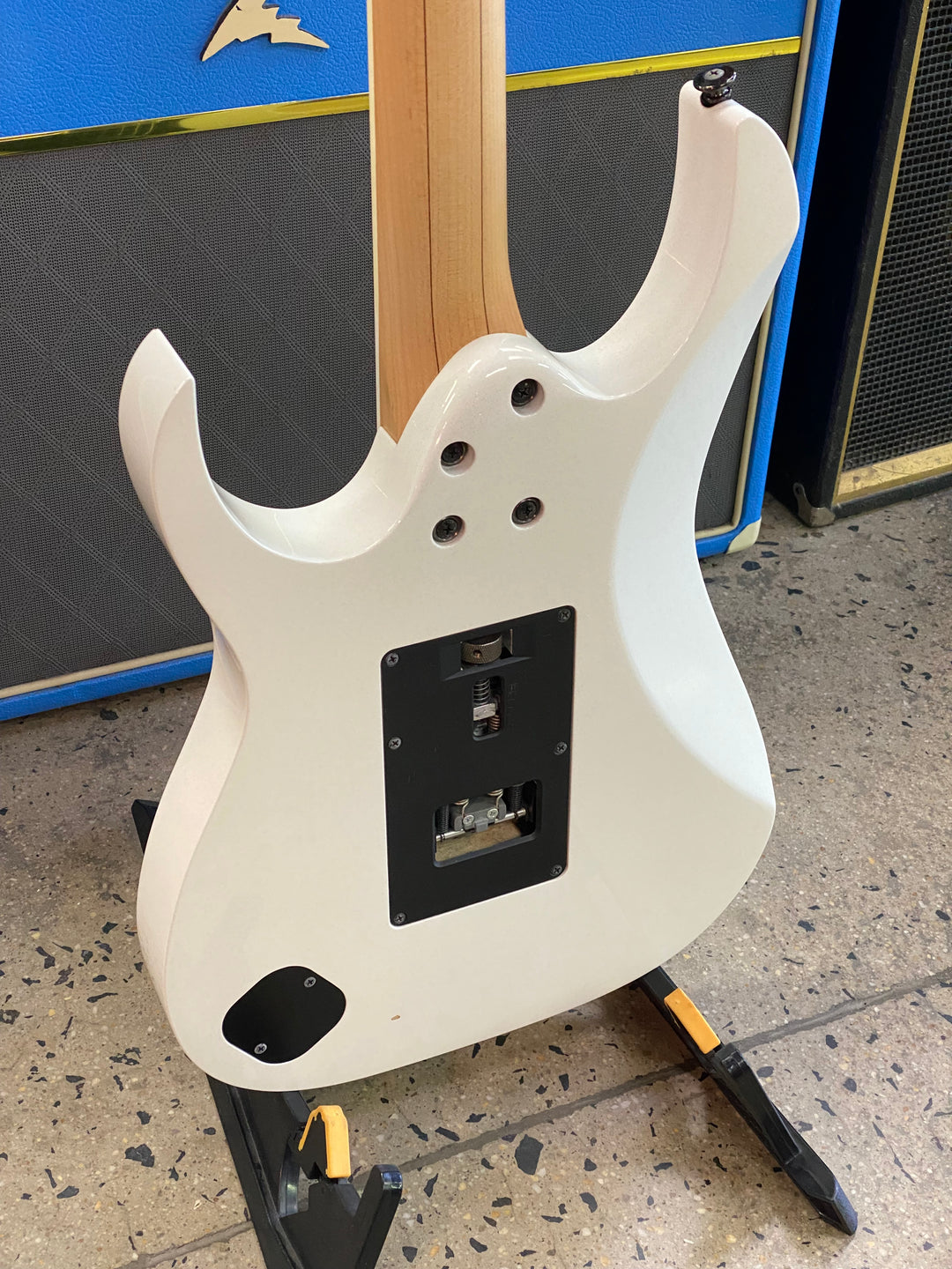 Ibanez MIJ 2010 Ibanez RG2550Z Prestige Galaxy White W/case Pre Loved