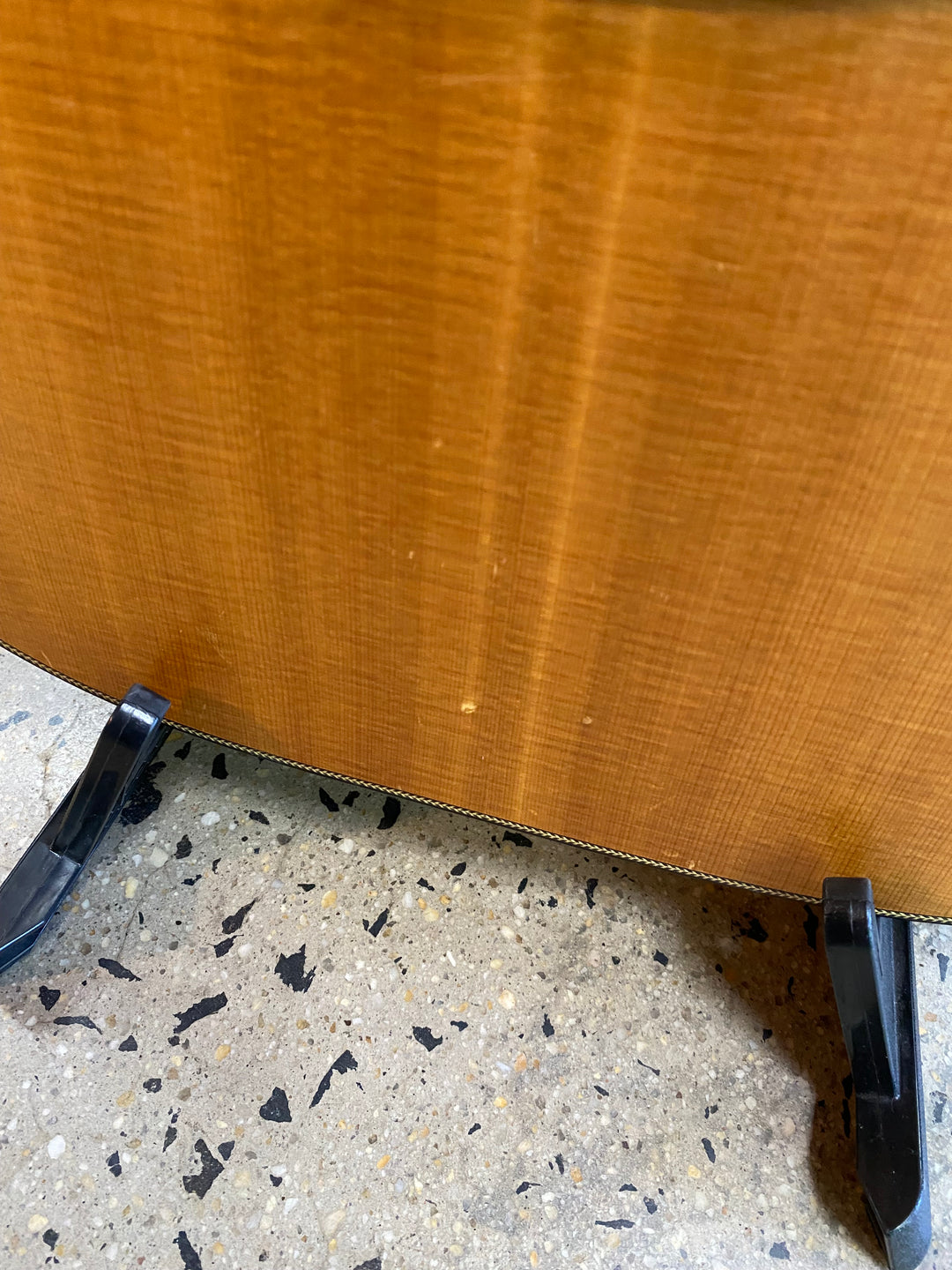 Maton EM225C "Custom Deluxe" w/case ***pre loved***