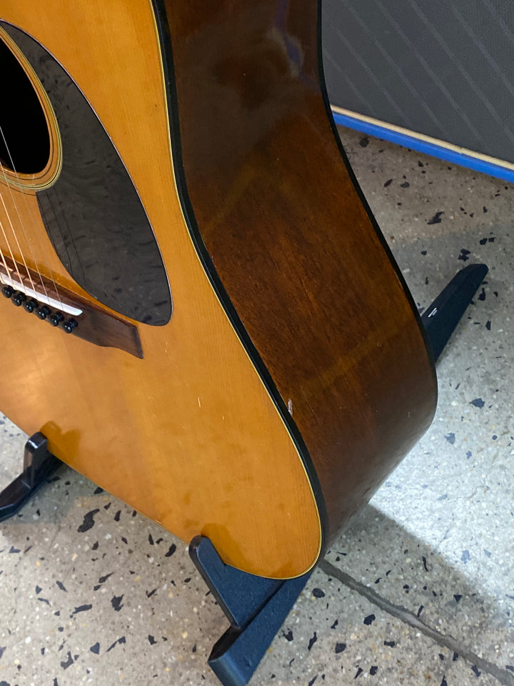 Martin USA 1972 D-18 Acoustic W/case Pre Loved