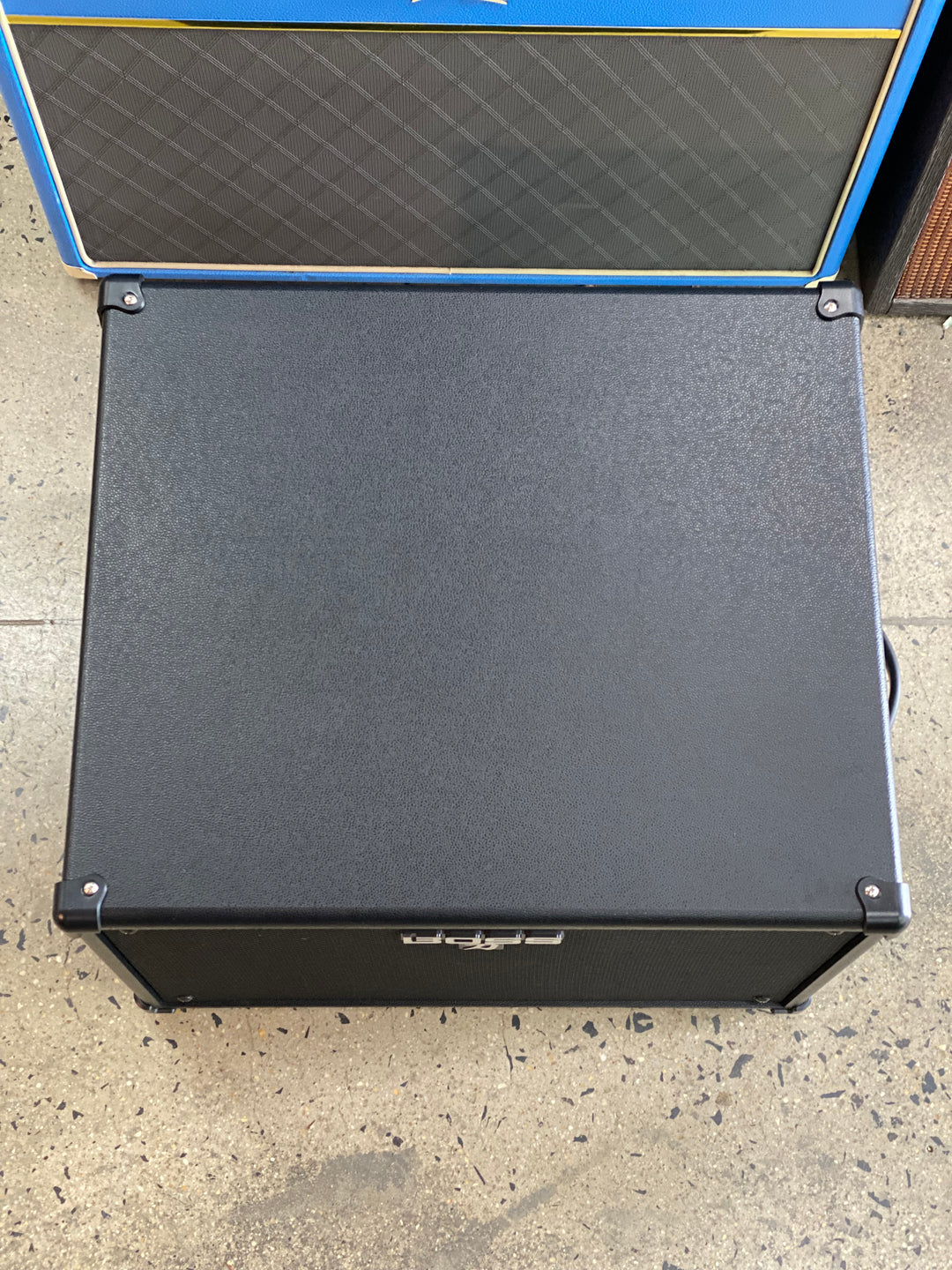 Boss Katana KTN-C112B Bass Cab 1x12 ***pre loved***