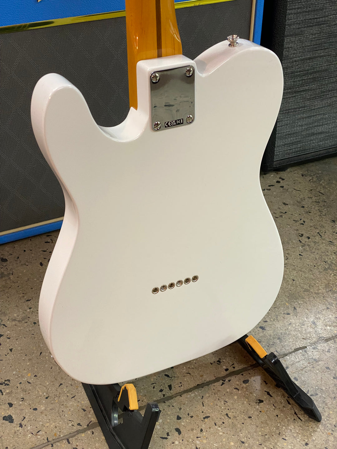 Fender American Vintage II Limited Edition 1951 Telecaster  | Prototype White