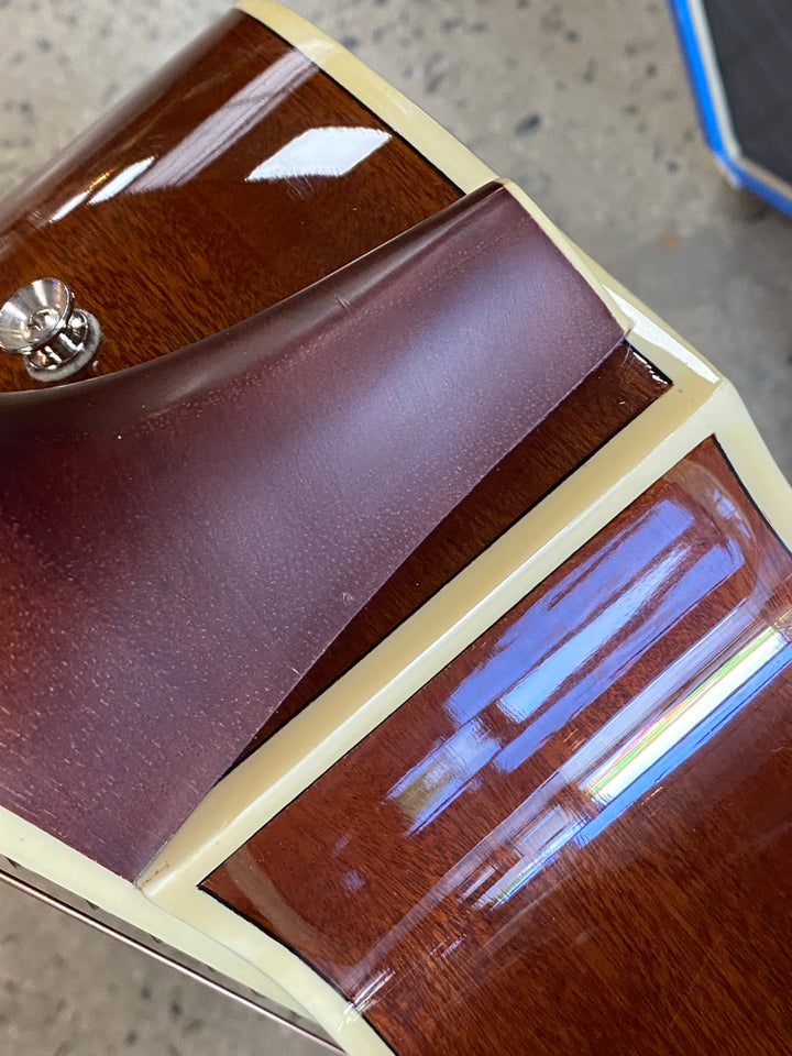 Fender 2024 Kingman Bass W/pickup Shaded Edge Burst ***pre loved***