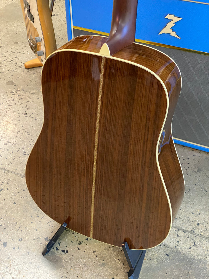 Martin Guitars 2008 HD-28V Dreadnought w/case ***pre loved***